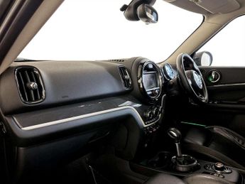 MINI Countryman 2.0 Cooper SD SUV 5dr Diesel Auto ALL4 Euro 6 (s/s) (190 ps)