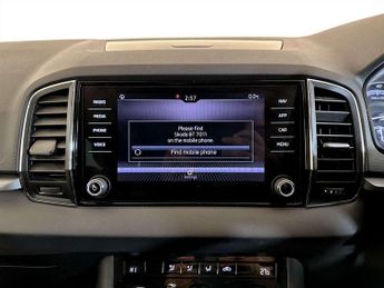 Skoda Karoq 1.0 TSI GPF SE Technology SUV 5dr Petrol Manual Euro 6 (s/s) (11