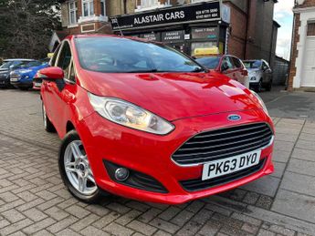 Ford Fiesta 1.0T EcoBoost Zetec Euro 5 (s/s) 5dr