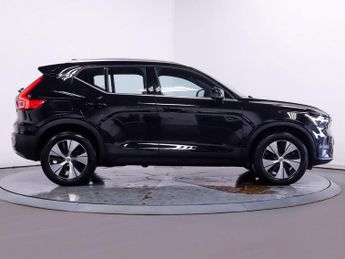 Volvo XC40 Core Bright T4 (211 hp) Auto