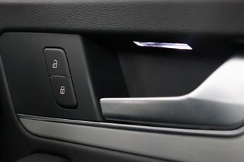 Audi Q5 2.0 TFSIe 50 S line S Tronic quattro Euro 6 (s/s) 5dr 17.9kWh