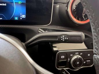 Mercedes-Benz A Class 1.3 A200 Sport (Executive) Hatchback 5dr Petrol 7G-DCT Euro 6 (s