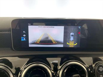 Mercedes-Benz A Class 1.3 A200 Sport (Executive) Hatchback 5dr Petrol 7G-DCT Euro 6 (s