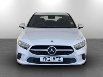 Mercedes-Benz A Class 1.3 A200 Sport (Executive) Hatchback 5dr Petrol 7G-DCT Euro 6 (s