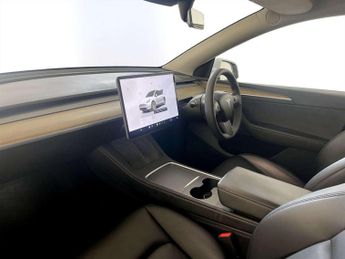 Tesla Model Y (Dual Motor) Long Range SUV 5dr Electric Auto 4WDE (384 bhp)
