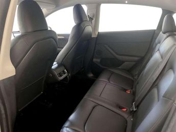 Tesla Model Y (Dual Motor) Long Range SUV 5dr Electric Auto 4WDE (384 bhp)