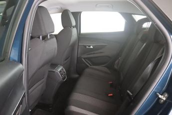 Peugeot 3008 1.5 BlueHDi Active Premium Euro 6 (s/s) 5dr