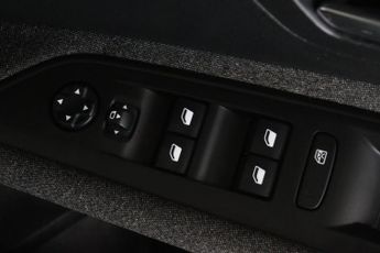 Peugeot 3008 1.5 BlueHDi Active Premium Euro 6 (s/s) 5dr