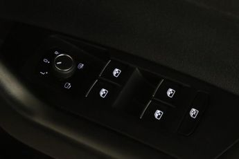 Volkswagen Taigo 1.0 TSI R-Line DSG Euro 6 (s/s) 5dr