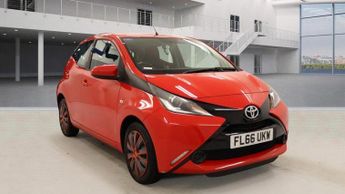 Toyota AYGO 1.0 VVT-i x-play Euro 5 5dr Euro 5