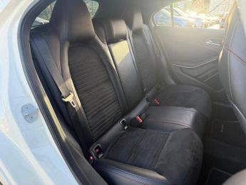 Mercedes-Benz A Class 2.1 A200d AMG Line (Premium Plus) 7G-DCT Euro 6 (s/s) 5dr