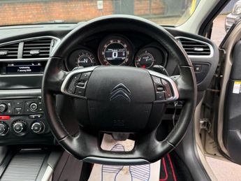 Citroen C4 1.6 e-HDi Airdream VTR+ EGS6 Euro 5 (s/s) 5dr