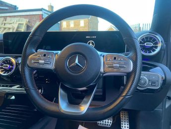 Mercedes-Benz A Class 1.5 A180d AMG Line (Premium) 7G-DCT Euro 6 (s/s) 5dr