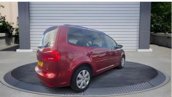 Volkswagen Touran 1.4 TSI SE MPV 5dr Petrol DSG Euro 5 (140 ps)