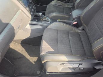 Volkswagen Golf 2.0 TFSI GTI Pirelli DSG 5dr