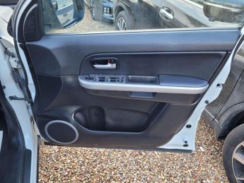 Suzuki Grand Vitara 2.4 VVT SZ5 Auto 4WD Euro 5 5dr