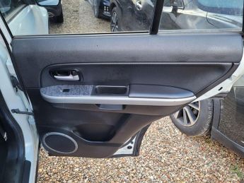 Suzuki Grand Vitara 2.4 VVT SZ5 Auto 4WD Euro 5 5dr