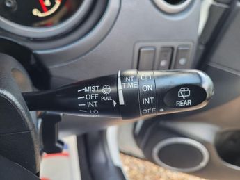 Suzuki Grand Vitara 2.4 VVT SZ5 Auto 4WD Euro 5 5dr