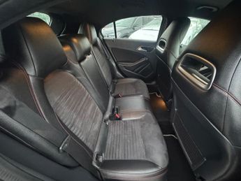 Mercedes-Benz A Class 2.1 A200d AMG Line 7G-DCT Euro 6 (s/s) 5dr