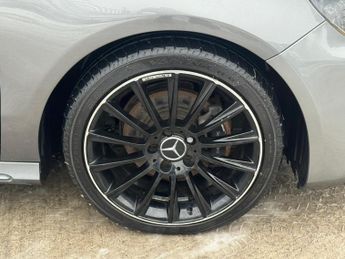 Mercedes-Benz A Class 2.1 A200d AMG Line 7G-DCT Euro 6 (s/s) 5dr