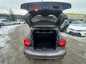 Mercedes-Benz A Class 2.1 A200d AMG Line 7G-DCT Euro 6 (s/s) 5dr