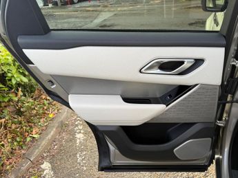 Land Rover Range Rover Velar 3.0 SD6 V6 R-Dynamic SE Auto 4WD Euro 6 (s/s) 5dr