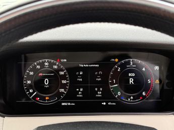 Land Rover Range Rover Velar 3.0 SD6 V6 R-Dynamic SE Auto 4WD Euro 6 (s/s) 5dr