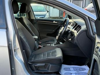 Volkswagen Golf 2.0 TDI BlueMotion Tech GT DSG Euro 5 (s/s) 5dr