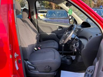 Toyota Yaris Verso 1.3 VVT-i T3 5dr