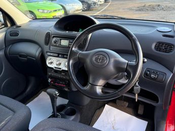 Toyota Yaris Verso 1.3 VVT-i T3 5dr