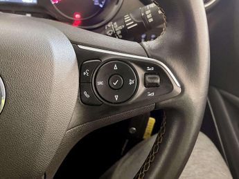 Vauxhall Crossland X 1.5 Turbo D ecoTEC Elite Nav SUV 5dr Diesel Manual Euro 6 (s/s) 