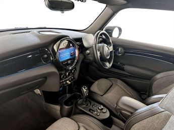 MINI Electric Hatch Cooper SE 32.6kWh Level 2 Hatchback 3dr Electric Auto (184 ps)