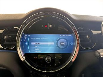 MINI Electric Hatch Cooper SE 32.6kWh Level 2 Hatchback 3dr Electric Auto (184 ps)