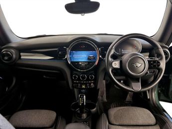 MINI Electric Hatch Cooper SE 32.6kWh Level 2 Hatchback 3dr Electric Auto (184 ps)