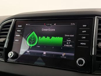 Skoda Karoq 1.5 TSI SE L DSG Euro 6 (s/s) 5dr