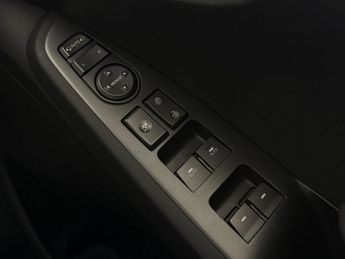 Hyundai IONIQ 1.6 h-GDi Premium DCT Euro 6 (s/s) 5dr