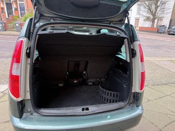 Skoda Roomster 1.2 TSI SE DSG Euro 5 5dr