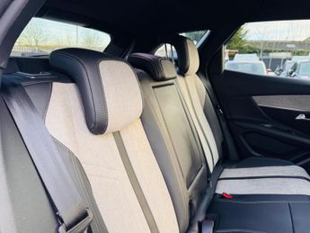 Peugeot 3008 1.6 13.2kWh GT e-EAT Euro 6 (s/s) 5dr