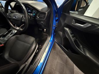 Ford Focus 2.0 EcoBlue ST-Line X Auto Euro 6 (s/s) 5dr