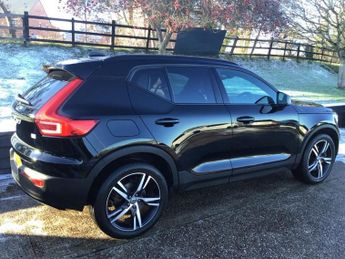 Volvo XC40 1.5 T5 Recharge PHEV R DESIGN 5dr Auto