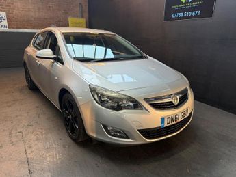 Vauxhall Astra 1.6 16v SRi Euro 5 5dr