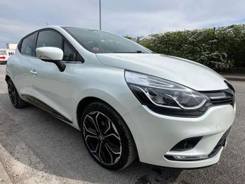 Renault Clio 0.9 TCe Iconic Euro 6 (s/s) 5dr