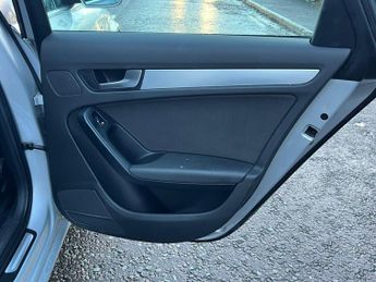 Audi A4 2.0 TDI Executive SE Multitronic Euro 4 4dr