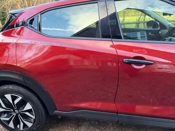 Nissan Juke 1.0 DIG-T Acenta Premium DCT Auto Euro 6 (s/s) 5dr