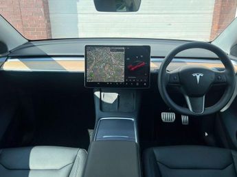Tesla Model Y (Dual Motor) Performance Auto 4WDE 5dr