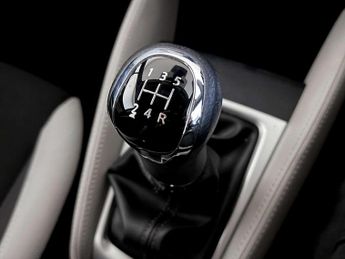 Nissan Micra 1.0 IG-T Acenta Hatchback 5dr Petrol Manual Euro 6 (s/s) (100 ps