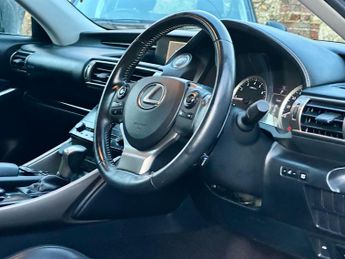 Lexus IS 2.5 250 V6 SE Auto Euro 5 4dr