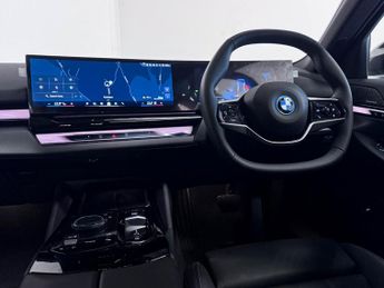 BMW i5 i5 eDrive40 Sport Edition Touring