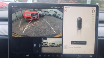 TESLA MODEL 3 ELECTRIC SALOON MODEL 3 4DR Automatic