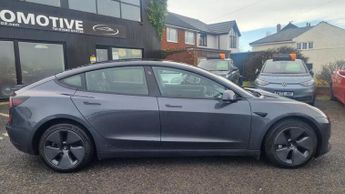 TESLA MODEL 3 ELECTRIC SALOON MODEL 3 4DR Automatic